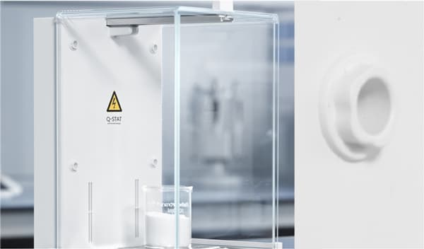 Figure 7: The Cubis™ II Motorized Automatic Draft Shield I Figure 7: The Cubis™ II Motorized Automatic Draft Shield I